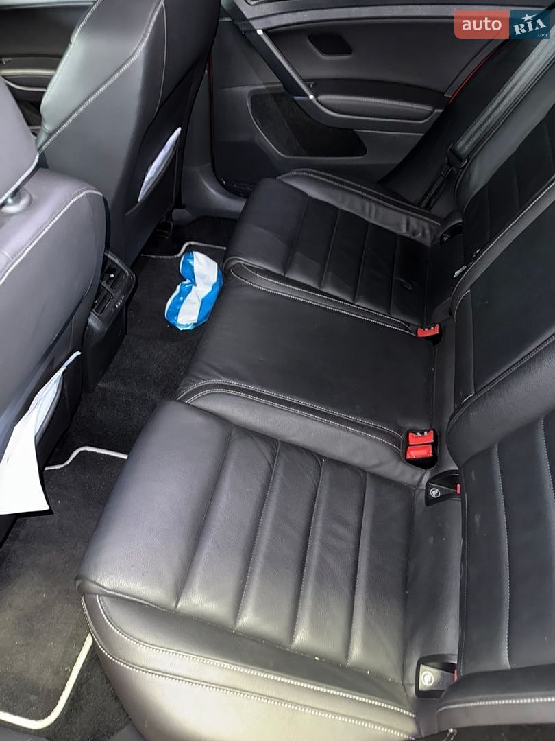Volkswagen Golf R 2016 VIN WVWVF7AUXHW145909 фото оголошення 13 з 13