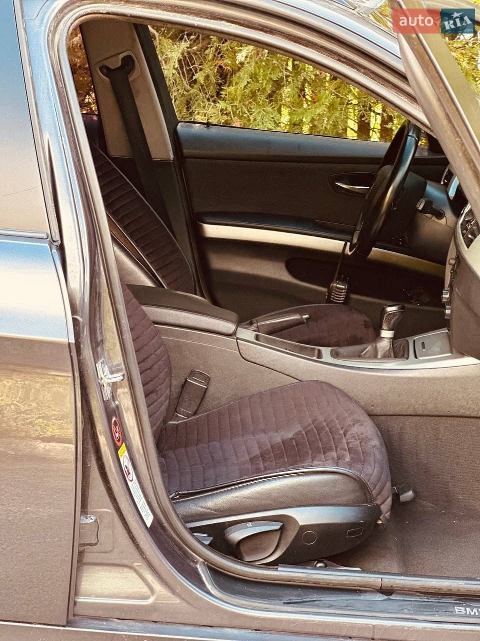 BMW 3 Series 2005 VIN WBAVU31090KY07290 фото оголошення 26 з 32