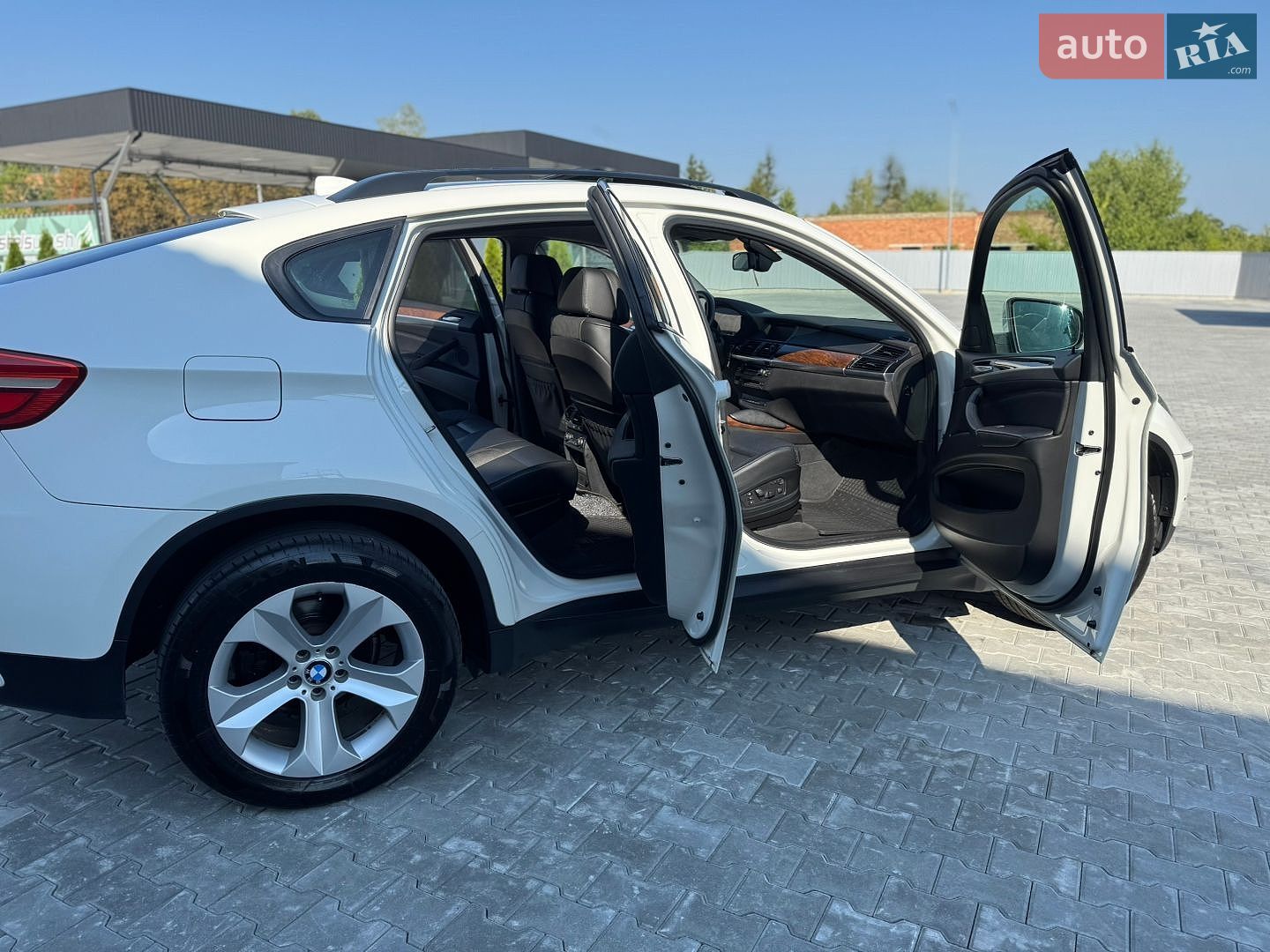 BMW X6 2013 VIN WBAFH01030L858690 фото оголошення 19 з 80