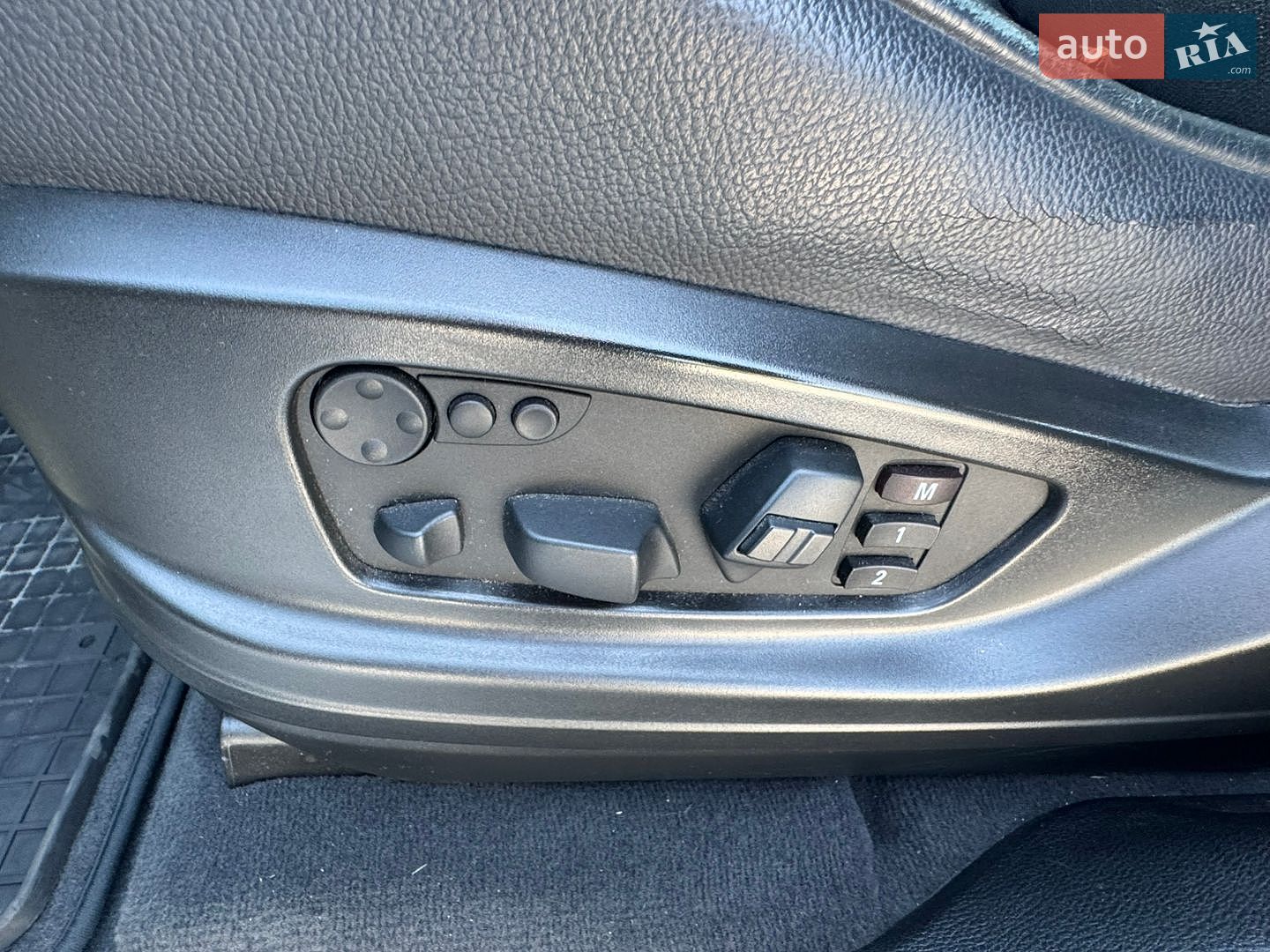 BMW X6 2013 VIN WBAFH01030L858690 фото оголошення 33 з 80