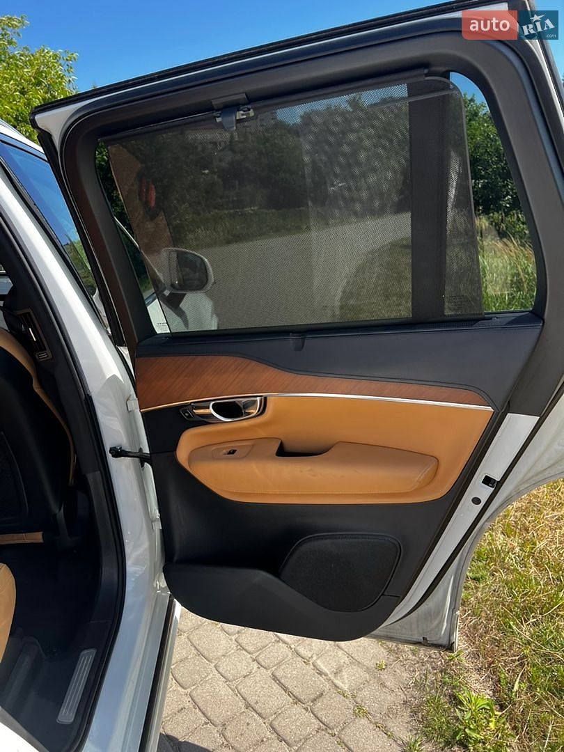 Volvo Xc90 2015 VIN YV4A22PL8G1014580 фото оголошення 33 з 38