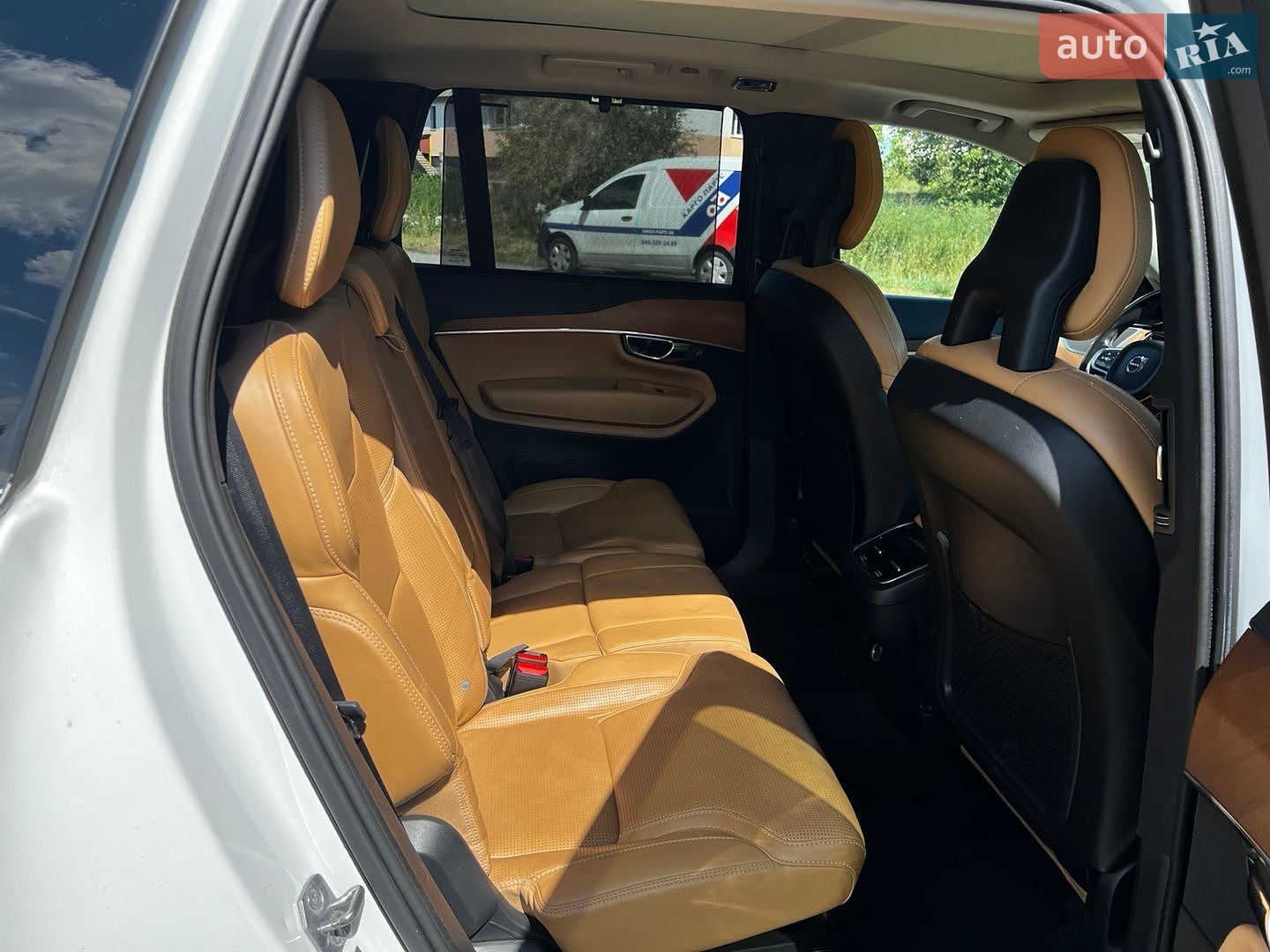 Volvo Xc90 2015 VIN YV4A22PL8G1014580 фото оголошення 35 з 38