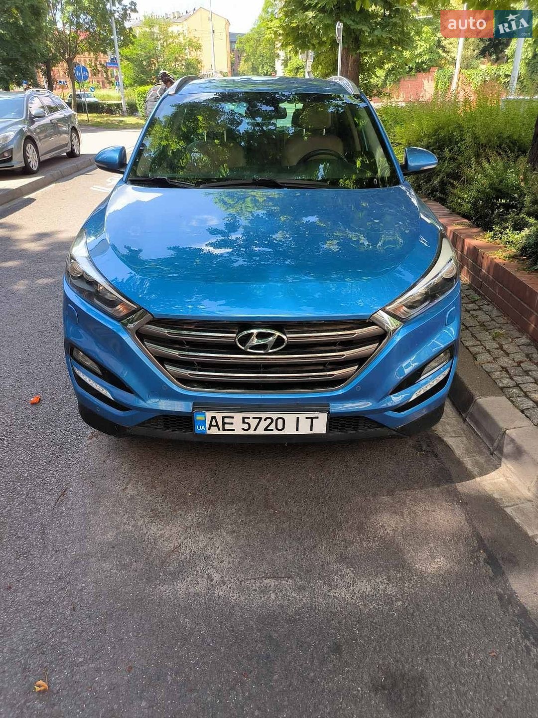 Hyundai Tucson 2016 VIN TMAJ3813DHJ284284 фото оголошення 2 з 24