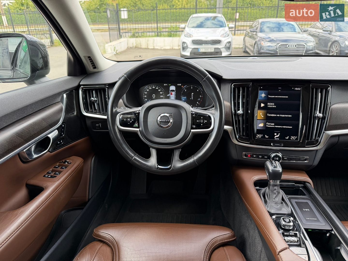 Volvo V90 Cross Country 2019 VIN YV1PZ68TCL1102981 фото оголошення 35 з 48