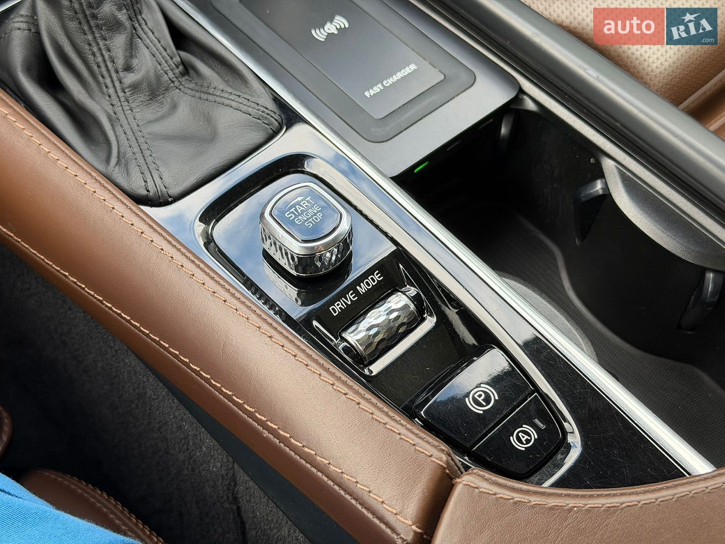 Volvo V90 Cross Country 2019 VIN YV1PZ68TCL1102981 фото оголошення 42 з 48