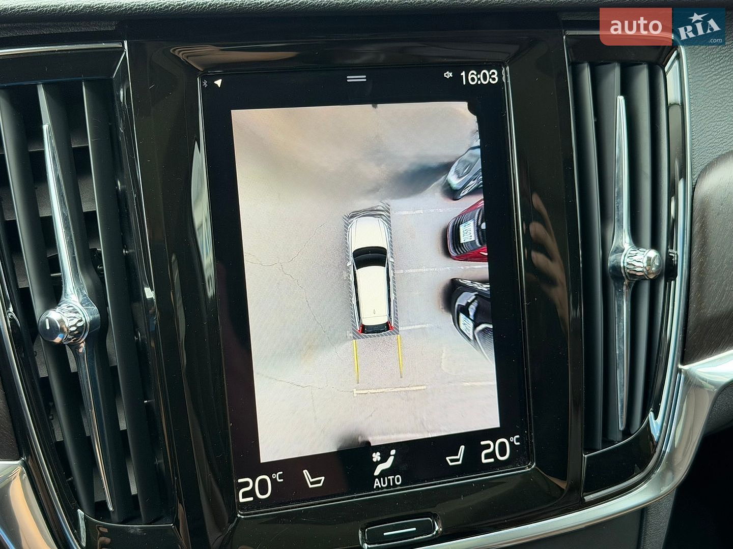 Volvo V90 Cross Country 2019 VIN YV1PZ68TCL1102981 фото оголошення 43 з 48