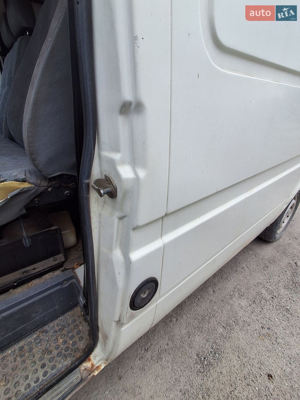 Ford Transit 1997 VIN WF0LXXGBVLVB39455 фото оголошення 3 з 10
