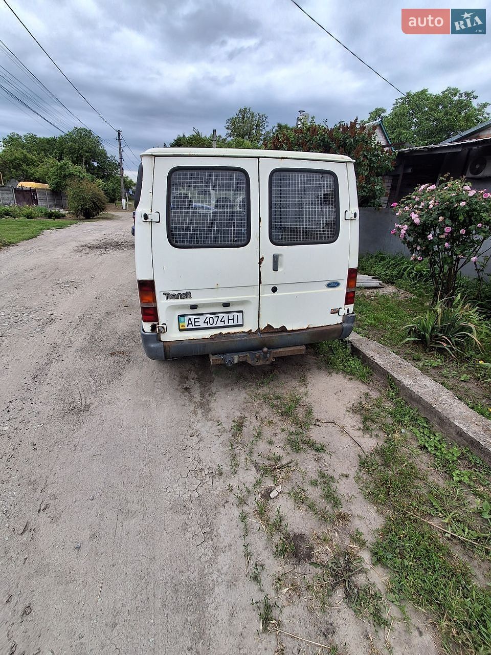 Ford Transit 1997 VIN WF0LXXGBVLVB39455 фото оголошення 2 з 10