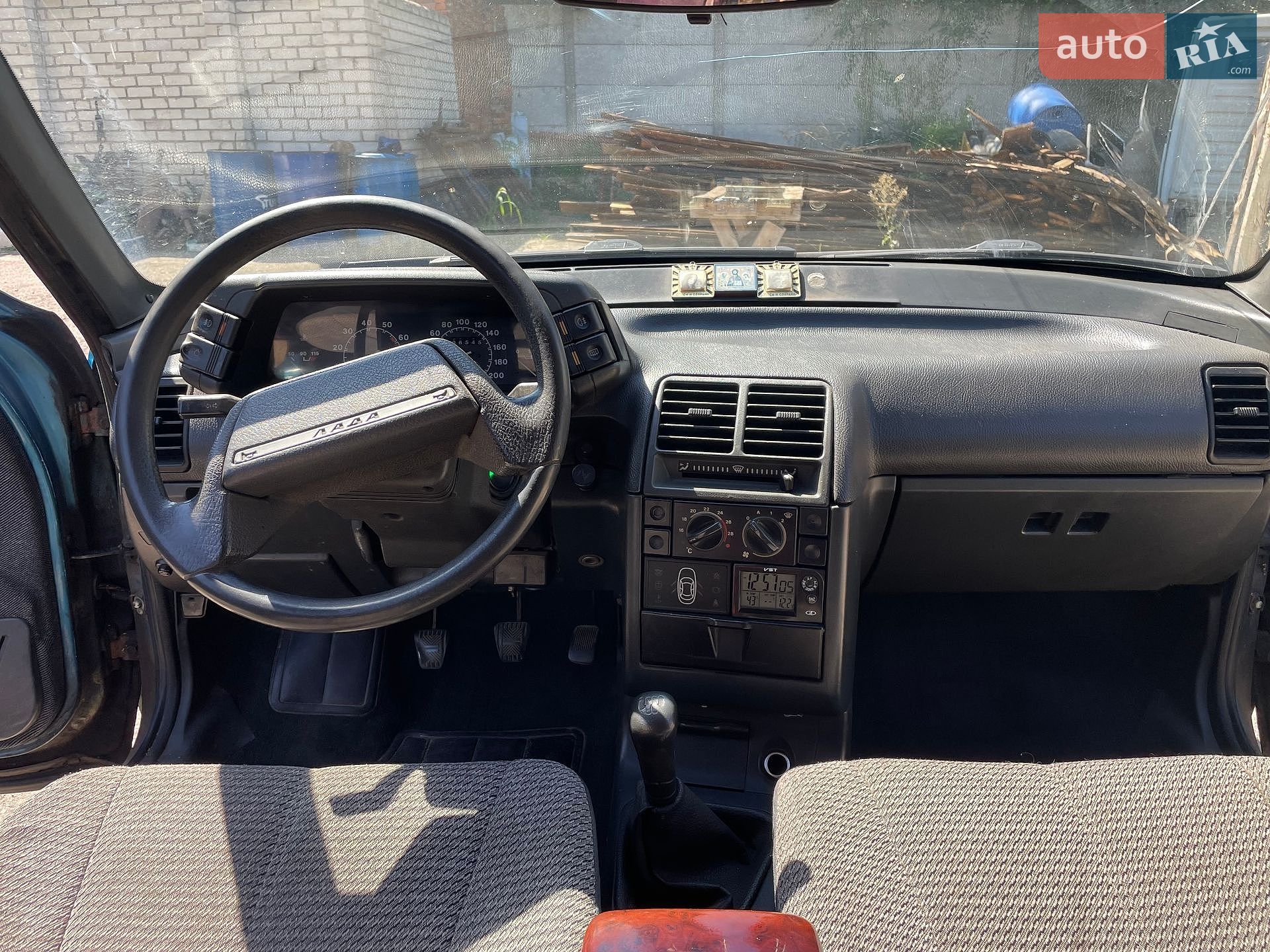 ВАЗ / Lada 2110 1999 VIN XTA211000Y0166948 фото оголошення 10 з 10