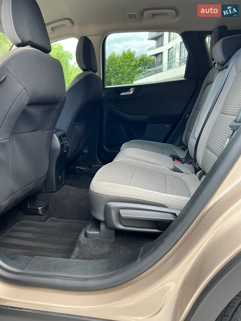 Ford Escape 2020 VIN 1FMCU9G69LUB34806 фото оголошення 19 з 28