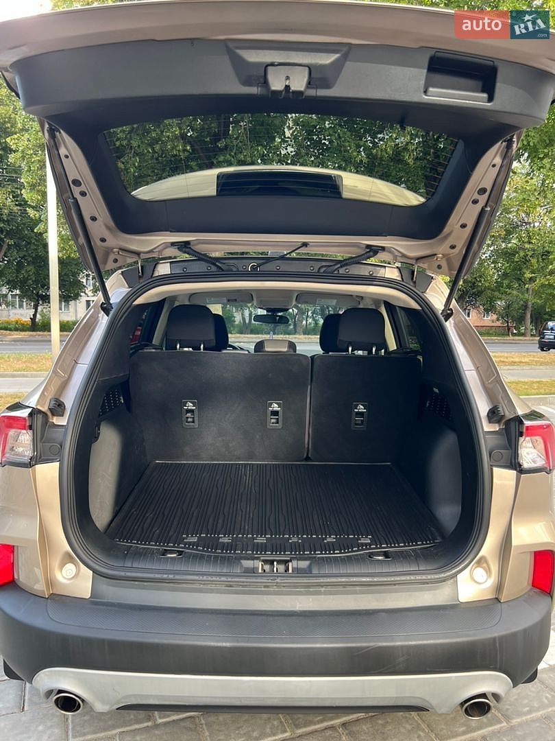 Ford Escape 2020 VIN 1FMCU9G69LUB34806 фото оголошення 26 з 28