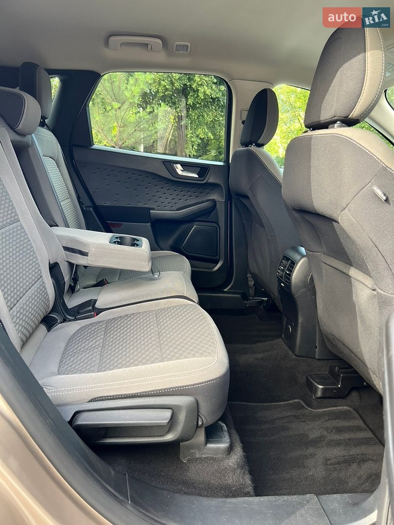 Ford Escape 2020 VIN 1FMCU9G69LUB34806 фото оголошення 23 з 28
