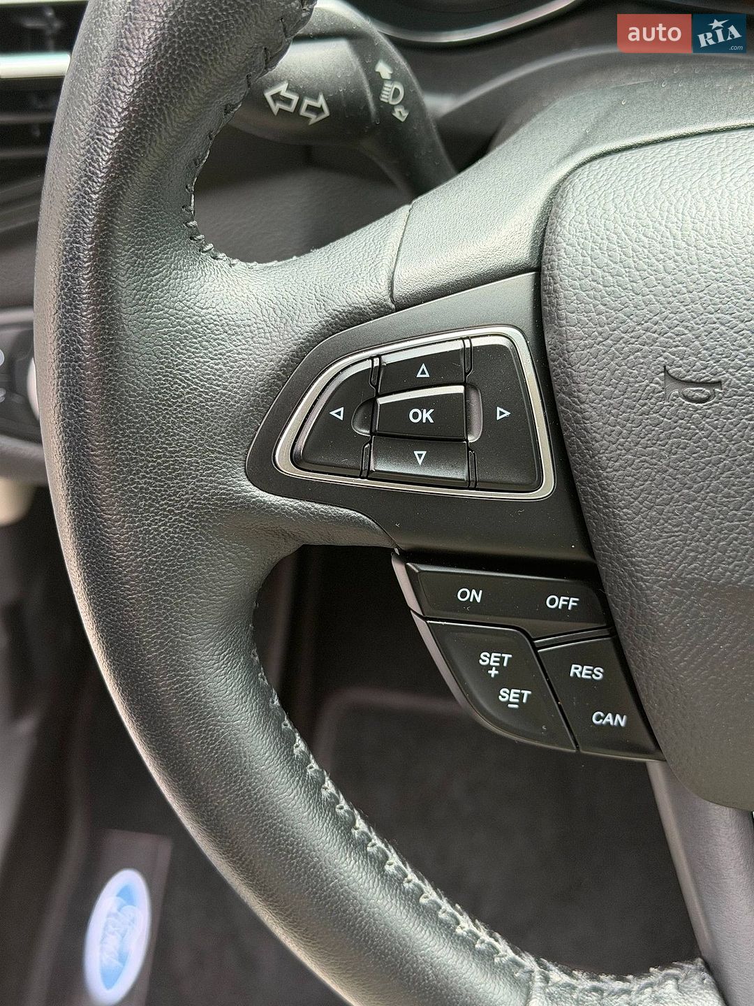 Ford Escape 2019 VIN 1FMCU0HD0KUB94500 фото оголошення 24 з 53