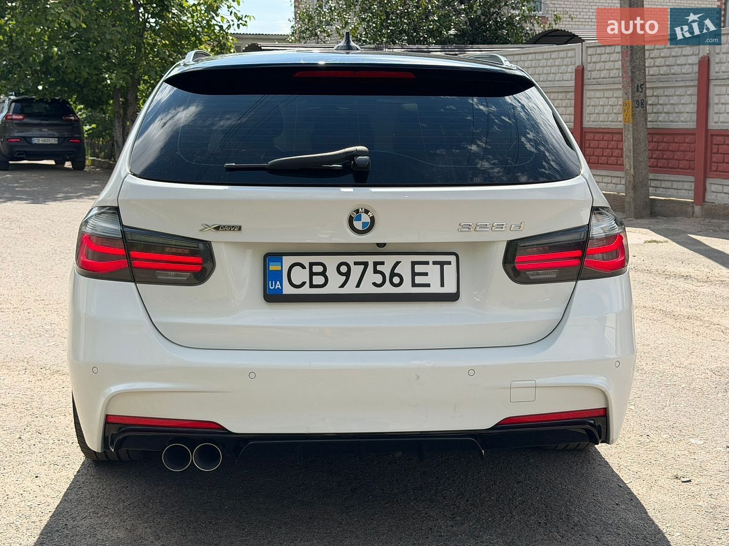 BMW 3 Series 2016 VIN WBA8J1C55HK711252 фото оголошення 20 з 76