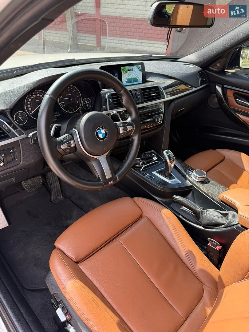 BMW 3 Series 2016 VIN WBA8J1C55HK711252 фото оголошення 34 з 76