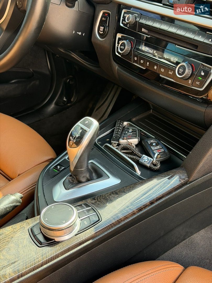BMW 3 Series 2016 VIN WBA8J1C55HK711252 фото оголошення 49 з 76