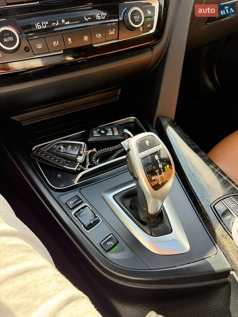 BMW 3 Series 2016 VIN WBA8J1C55HK711252 фото оголошення 65 з 76