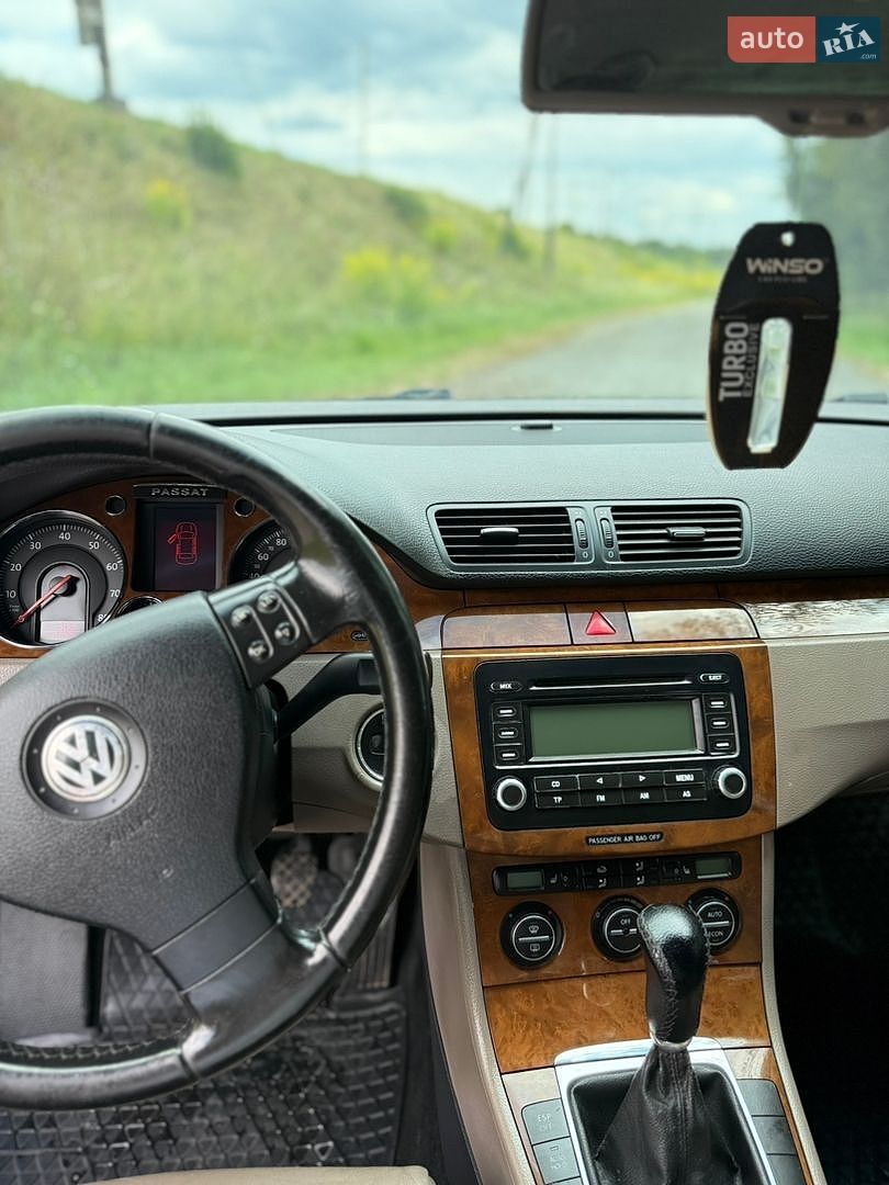Volkswagen Passat 2005 VIN WVWZZZ3CZ6E070673 фото оголошення 7 з 12