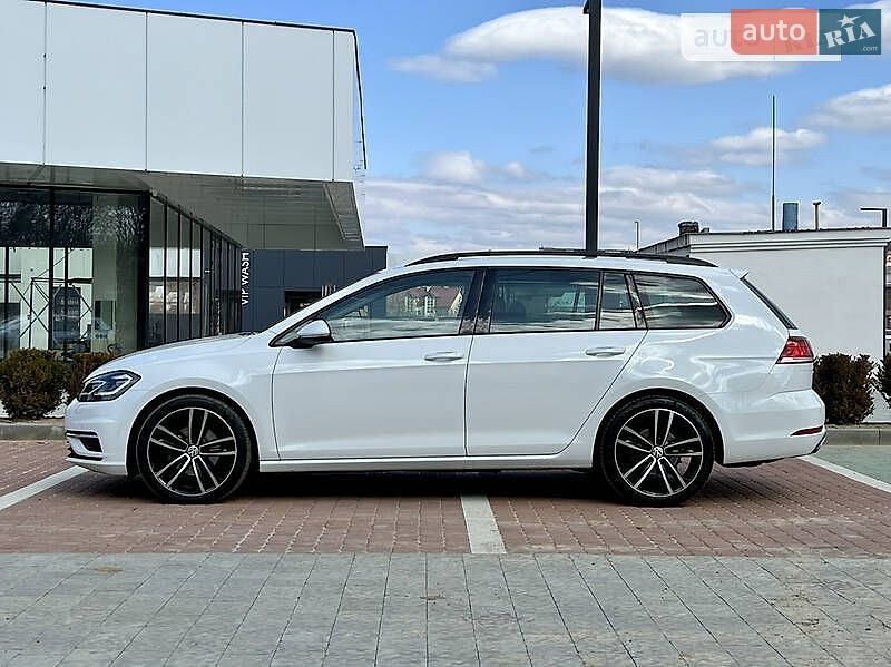 Volkswagen Golf 2017 VIN WVWZZZAUZHP777189 фото оголошення 10 з 44