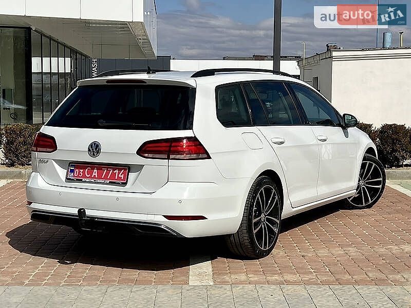 Volkswagen Golf 2017 VIN WVWZZZAUZHP777189 фото оголошення 12 з 44