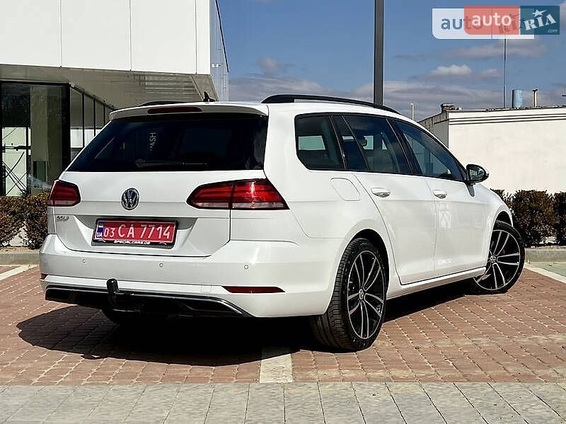 Volkswagen Golf 2017 VIN WVWZZZAUZHP777189 фото оголошення 13 з 44