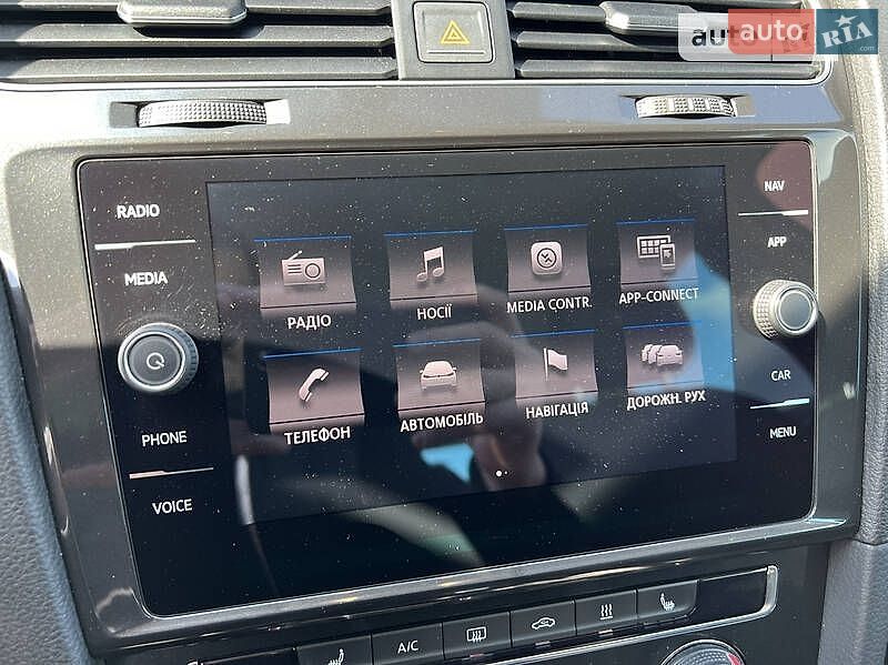Volkswagen Golf 2017 VIN WVWZZZAUZHP777189 фото оголошення 37 з 44