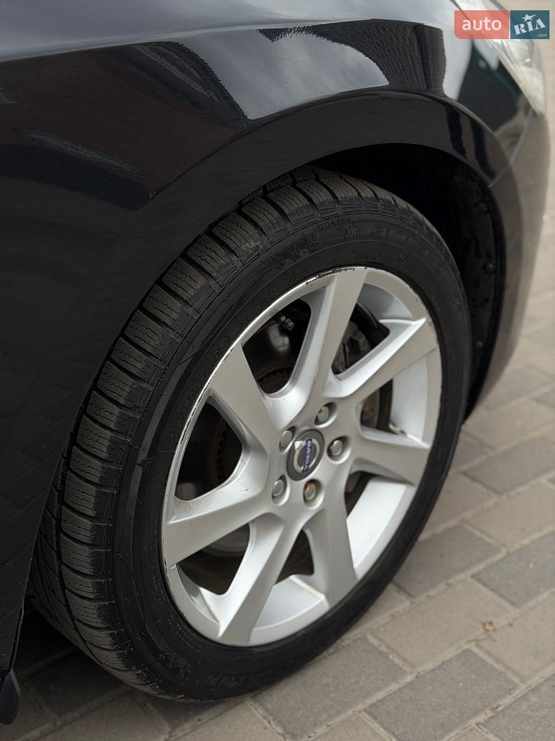 Volvo V60 2012 VIN YV1FW8256C1074245 фото оголошення 8 з 32