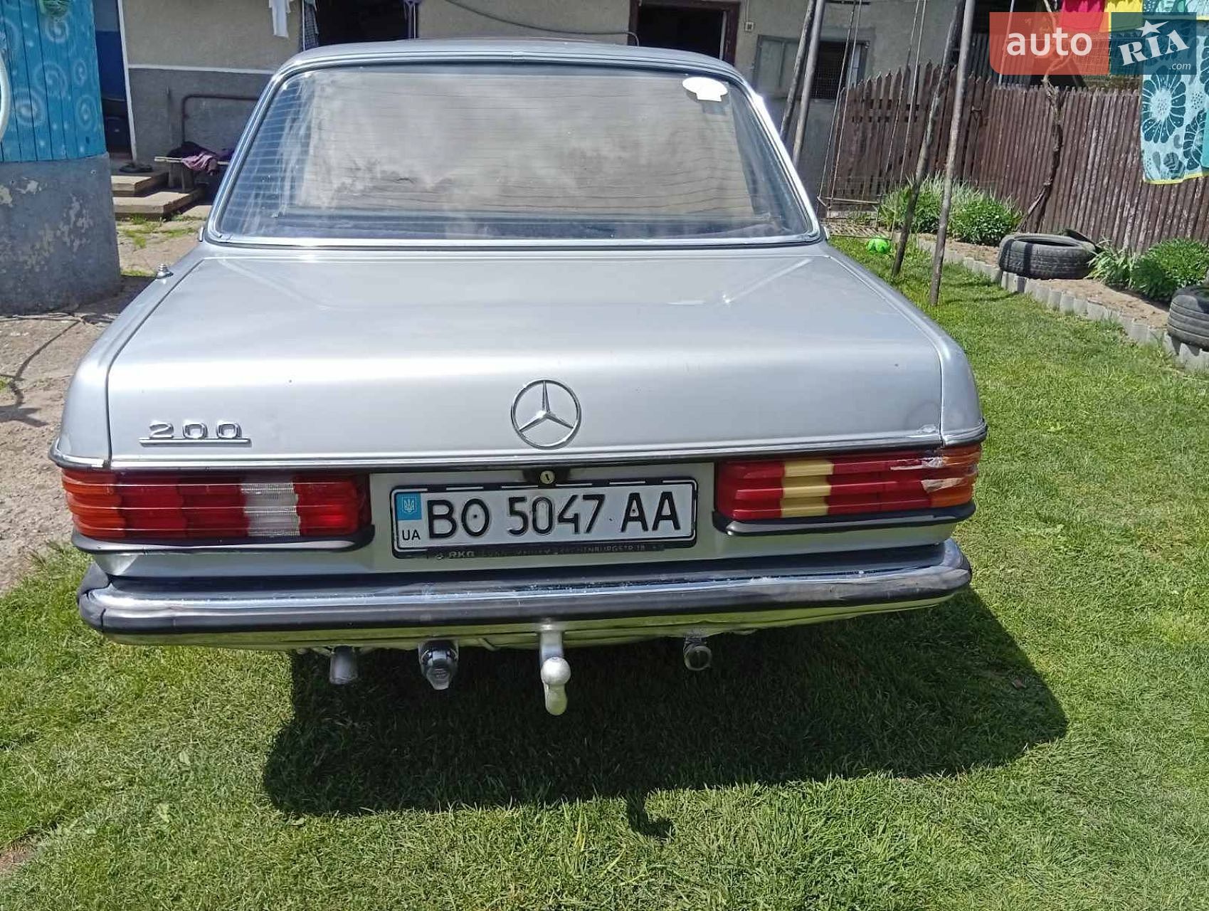 Mercedes-Benz E-Class 1984 VIN WDB12322010149322 фото оголошення 3 з 17