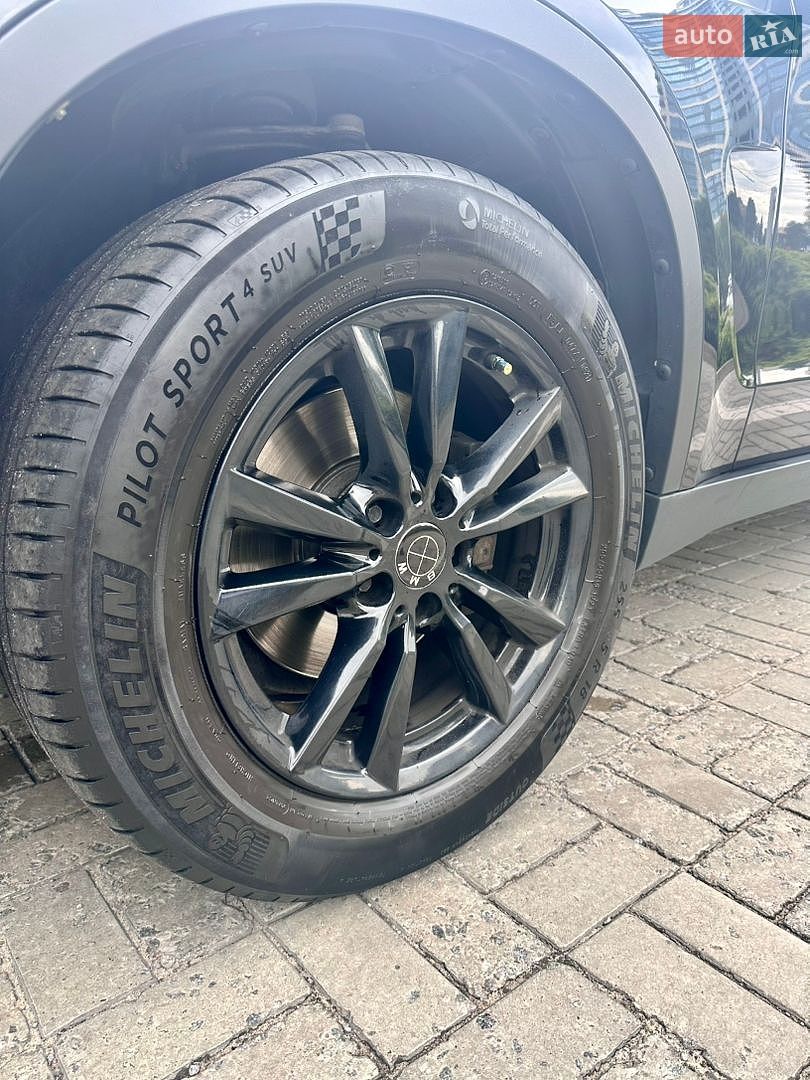 BMW X5 2015 VIN WBALS010500K98676 фото оголошення 10 з 26