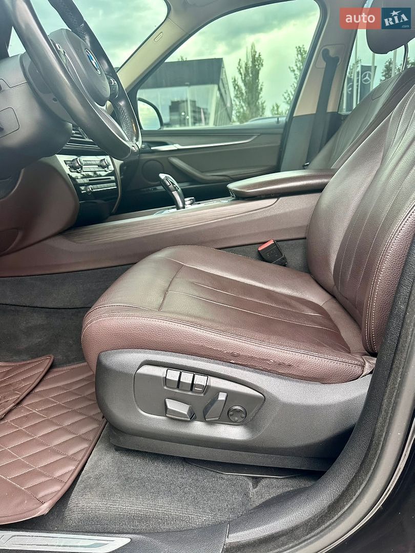 BMW X5 2015 VIN WBALS010500K98676 фото оголошення 16 з 26