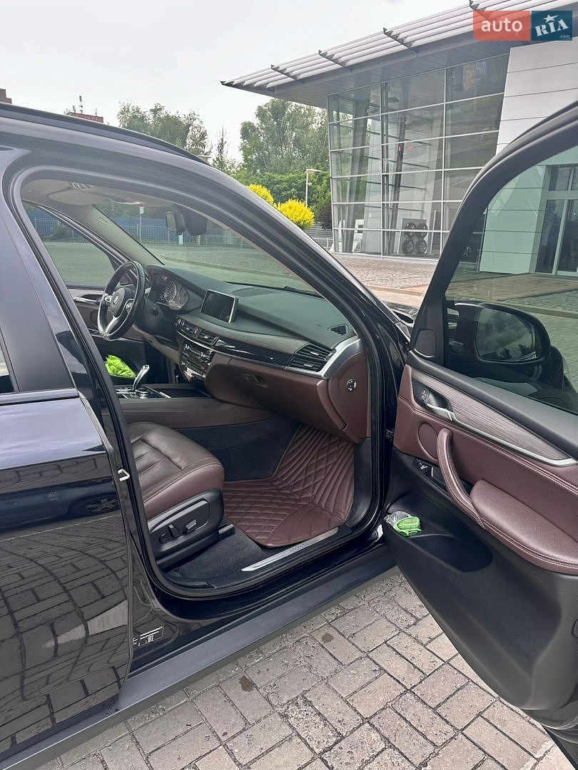 BMW X5 2015 VIN WBALS010500K98676 фото оголошення 18 з 26