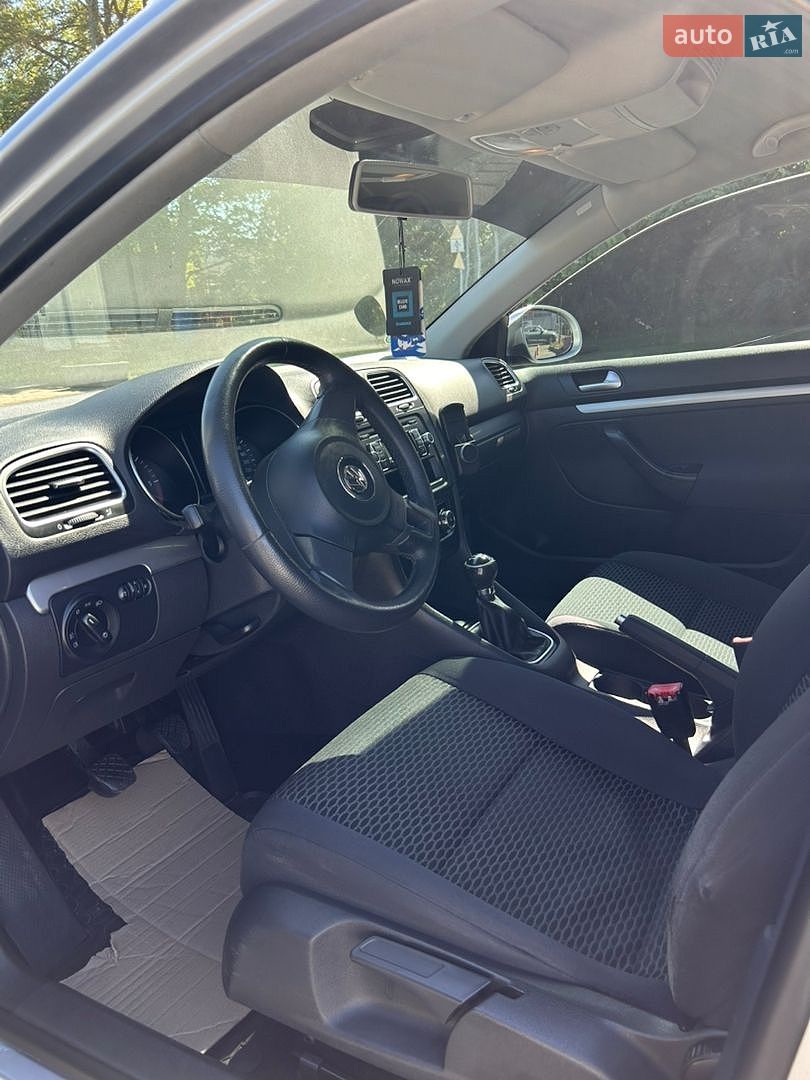 Volkswagen Golf 2010 VIN WVWZZZ1KZAM702204 фото оголошення 12 з 32