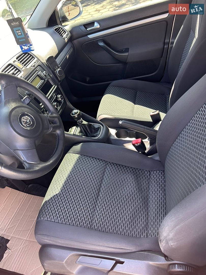 Volkswagen Golf 2010 VIN WVWZZZ1KZAM702204 фото оголошення 13 з 32