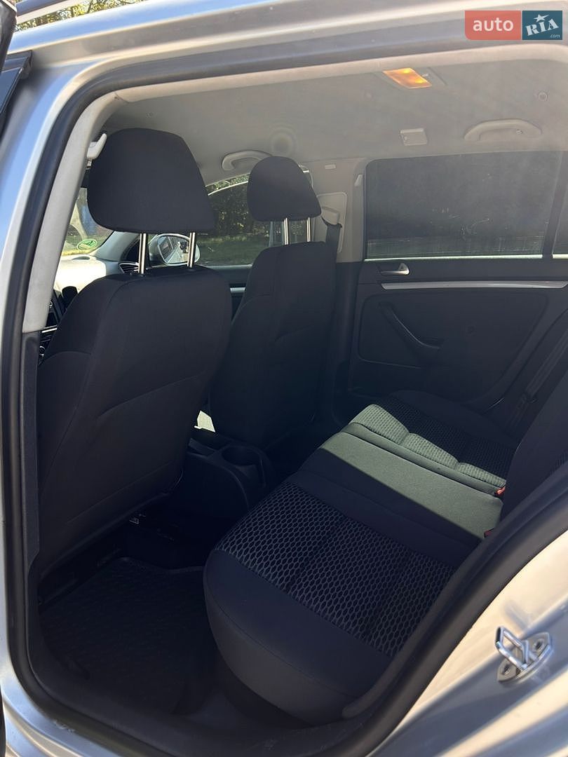 Volkswagen Golf 2010 VIN WVWZZZ1KZAM702204 фото оголошення 16 з 32