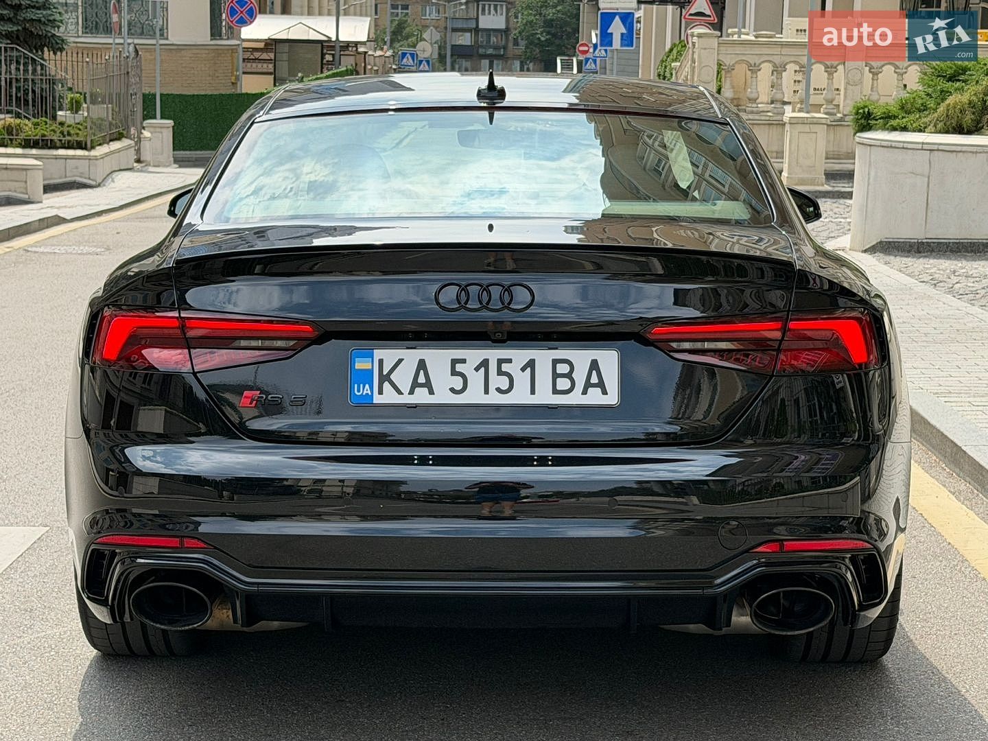 Audi RS5 2018 VIN WUAPWAF52KA901134 фото оголошення 9 з 54