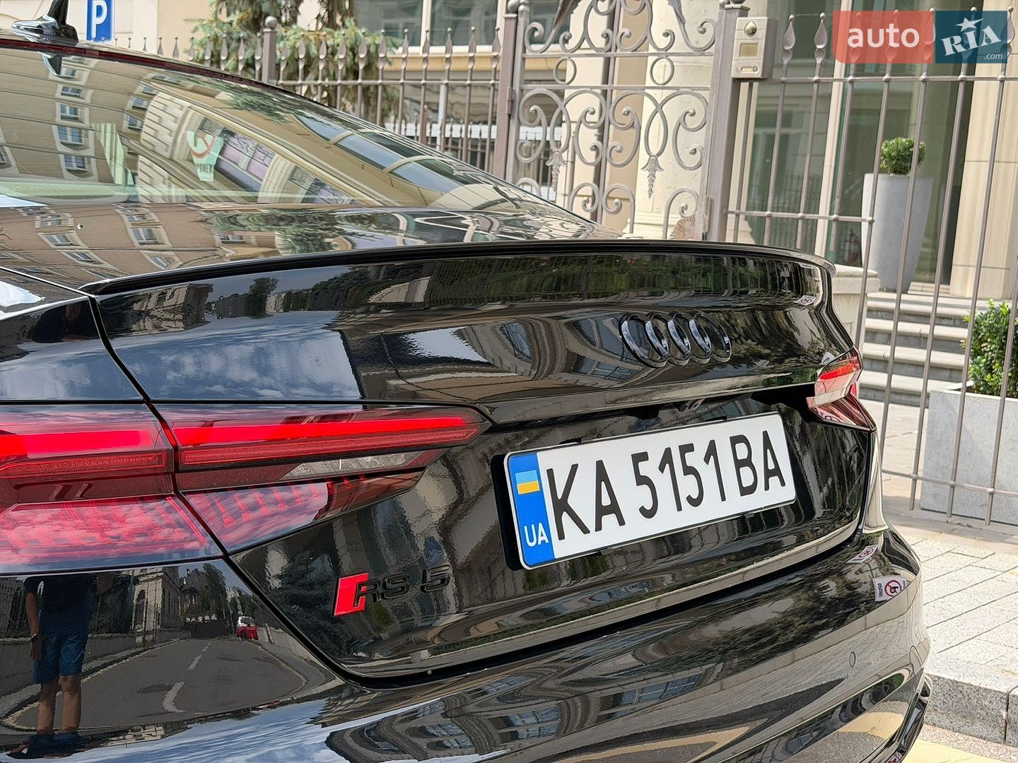 Audi RS5 2018 VIN WUAPWAF52KA901134 фото оголошення 11 з 54