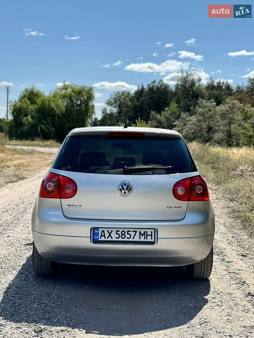 Volkswagen Golf 2005 VIN WVWZZZ1KZ6W072128 фото оголошення 5 з 9