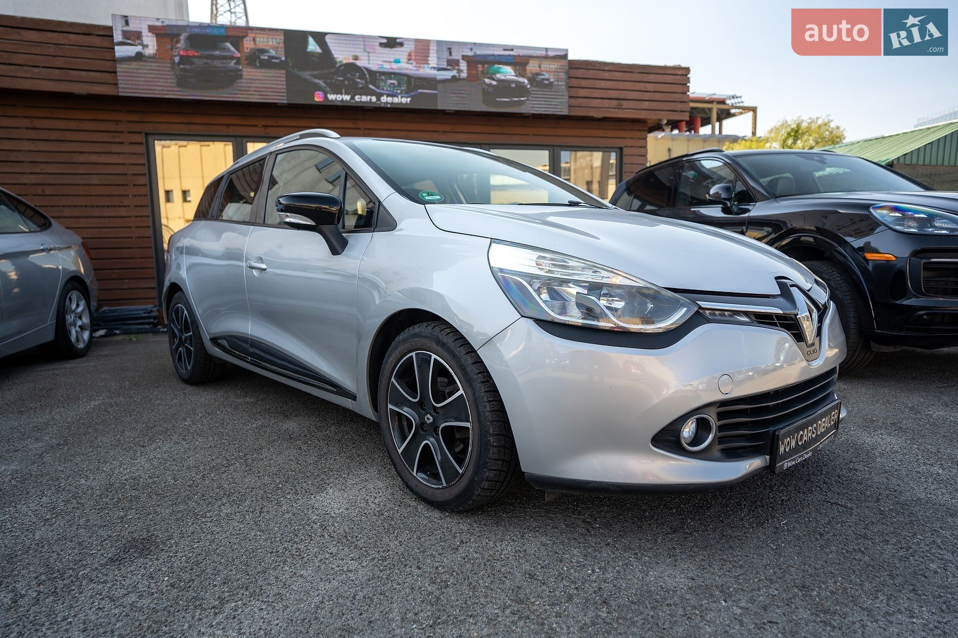 Renault Clio 2015 VIN VF17RJL0H53160916 фото оголошення 4 з 24