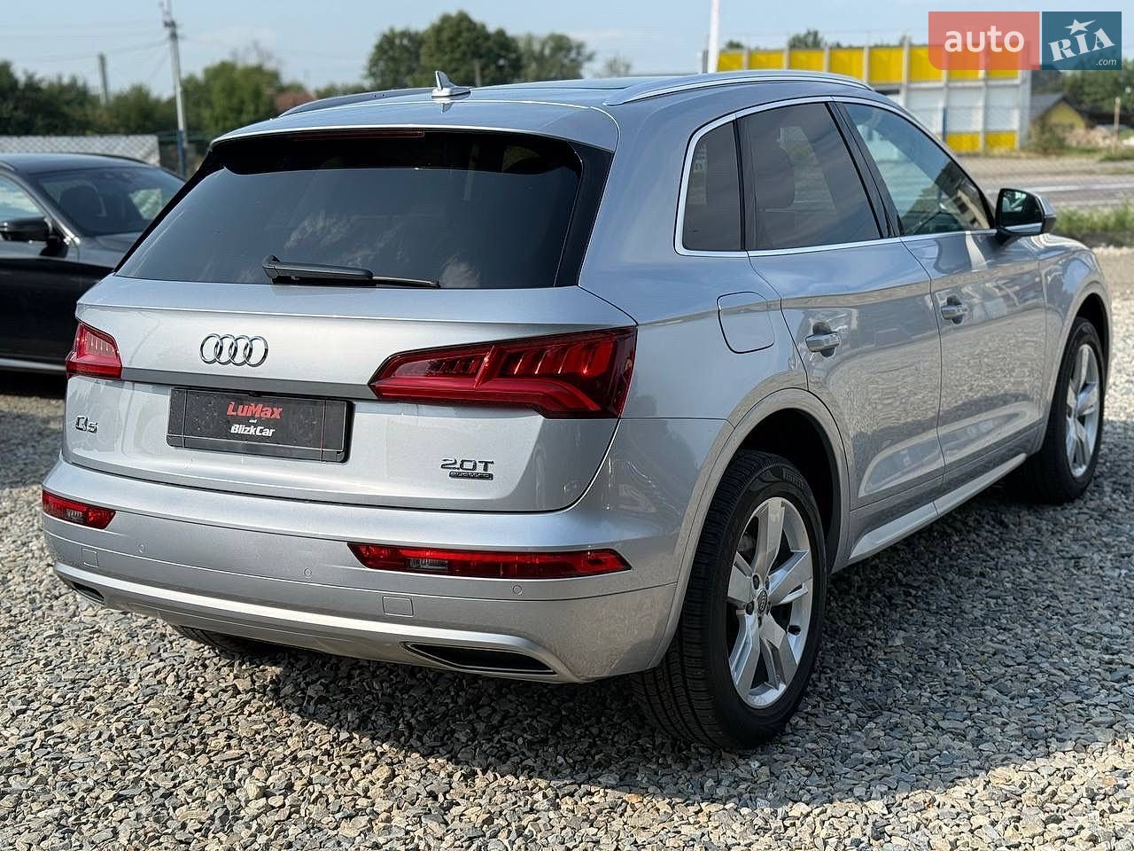 Audi Q5 2017 VIN WA1BNAFY5J2057565 фото оголошення 9 з 53