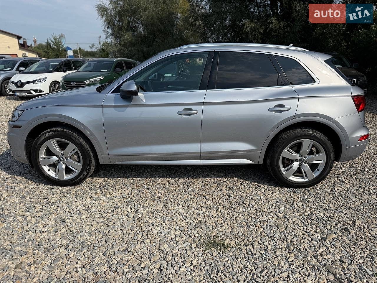 Audi Q5 2017 VIN WA1BNAFY5J2057565 фото оголошення 12 з 53