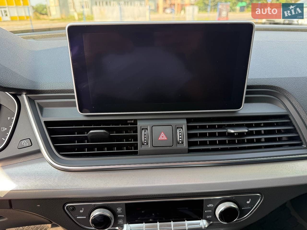 Audi Q5 2017 VIN WA1BNAFY5J2057565 фото оголошення 44 з 53