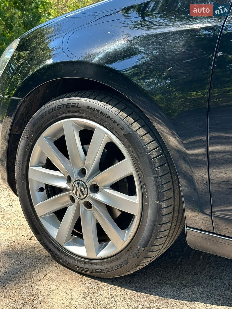 Volkswagen Golf 2010 VIN WVWZZZ1KZAW197180 фото оголошення 12 з 31