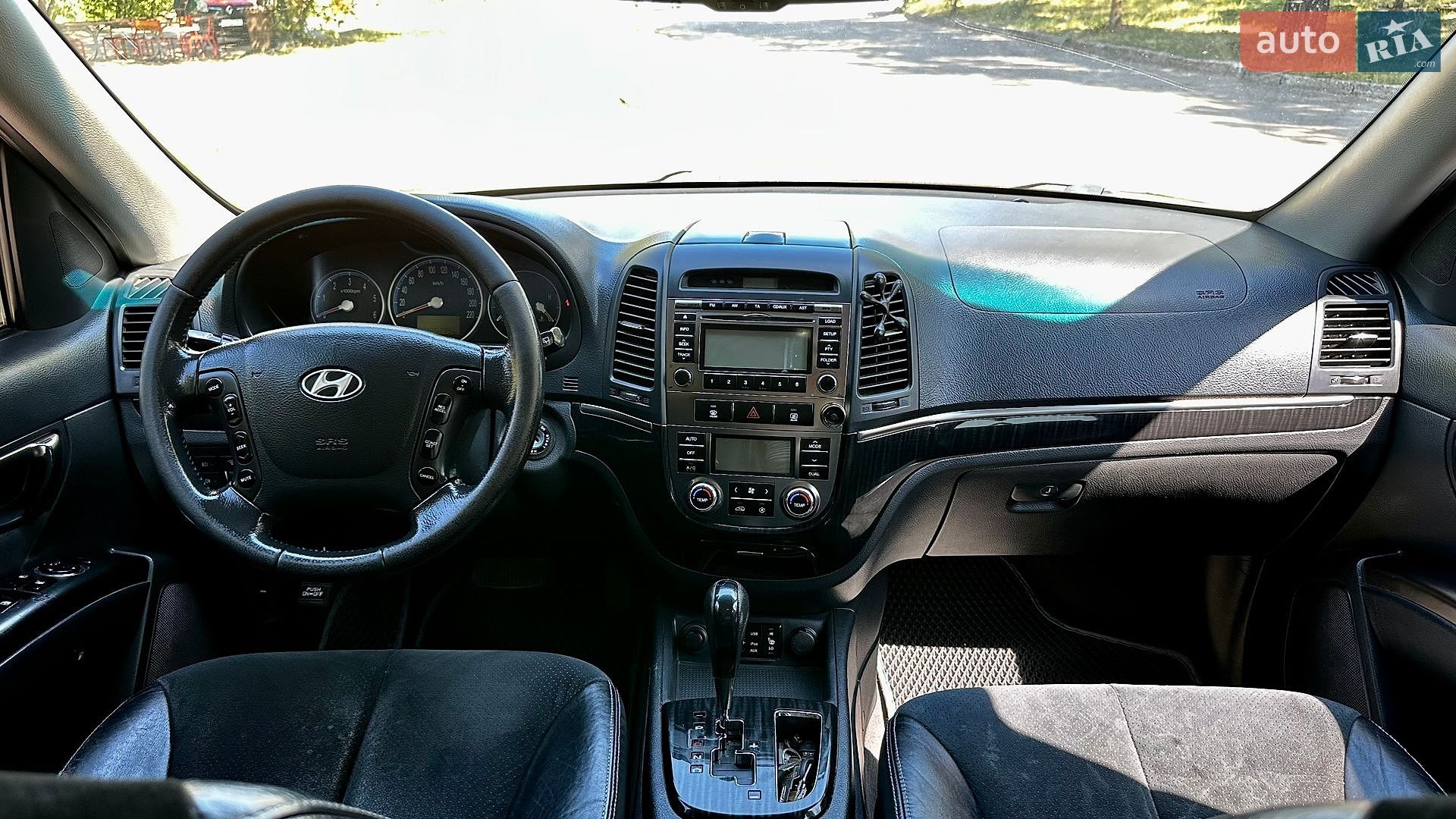 Hyundai Santa FE 2009 VIN KMHSH81WP9U414991 фото оголошення 26 з 30