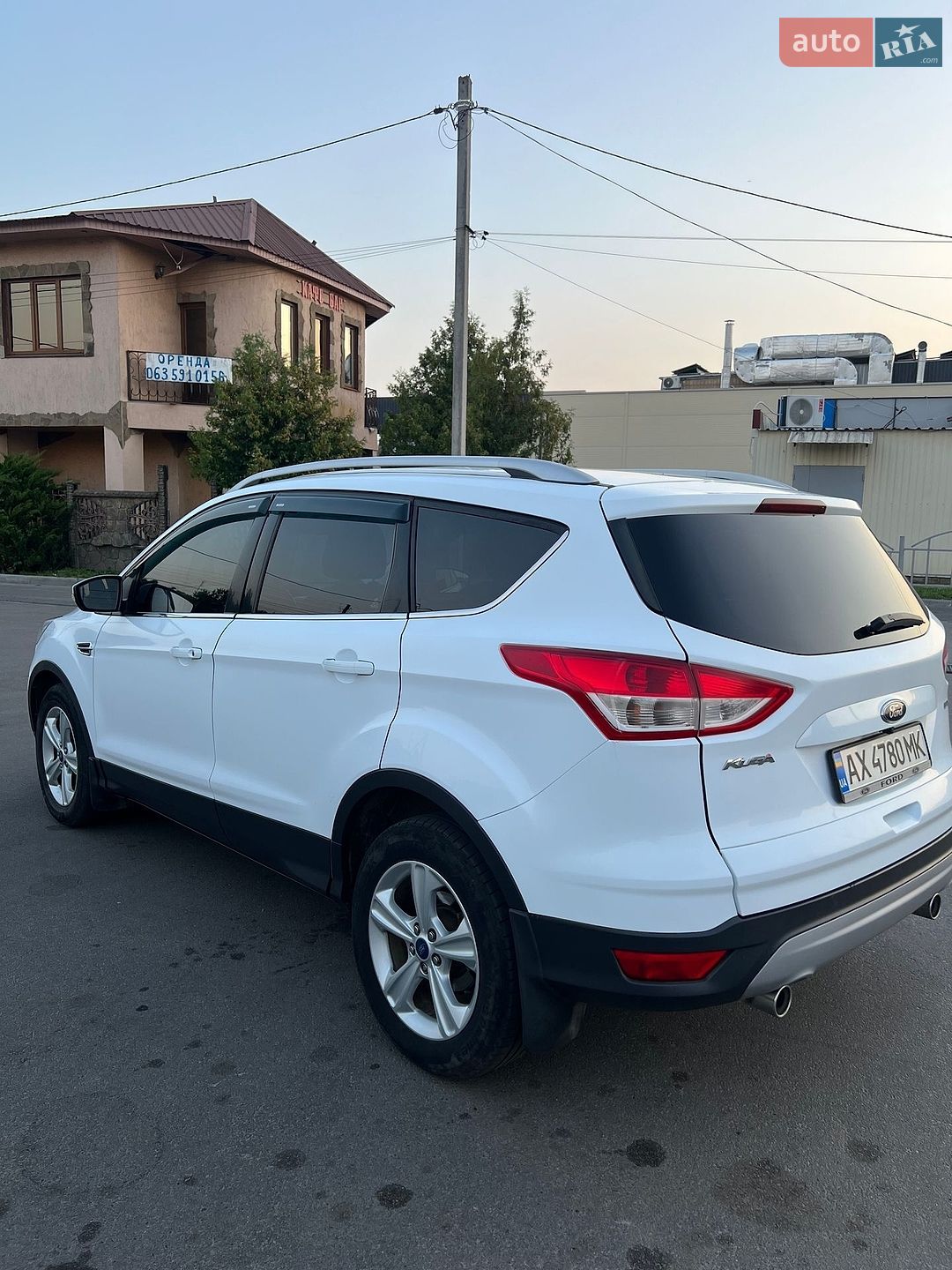 Ford Kuga 2013 VIN WF0AXXWPMADG20637 фото оголошення 3 з 24