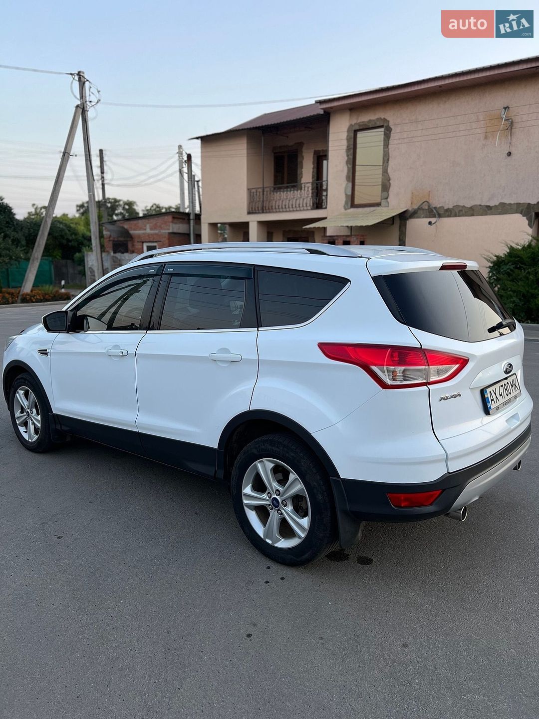 Ford Kuga 2013 VIN WF0AXXWPMADG20637 фото оголошення 4 з 24
