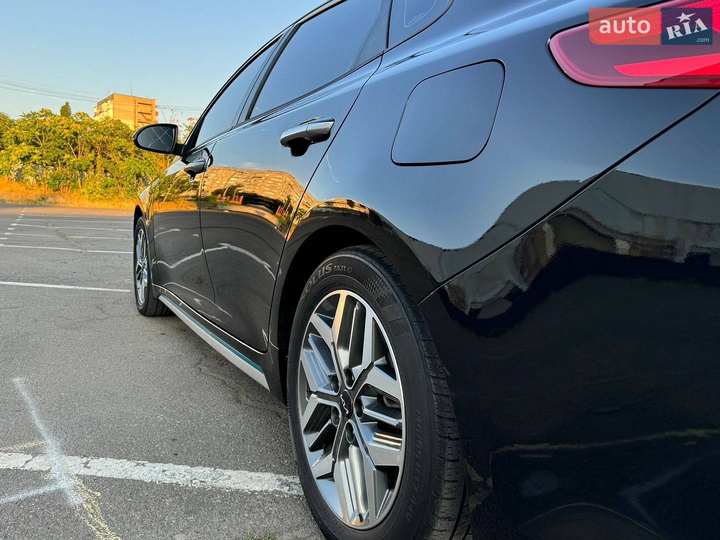 Kia Optima 2019 VIN KNAGV4LD2L5036556 фото оголошення 13 з 25