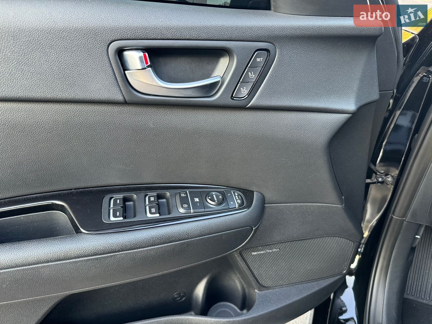 Kia Optima 2019 VIN KNAGV4LD2L5036556 фото оголошення 16 з 25