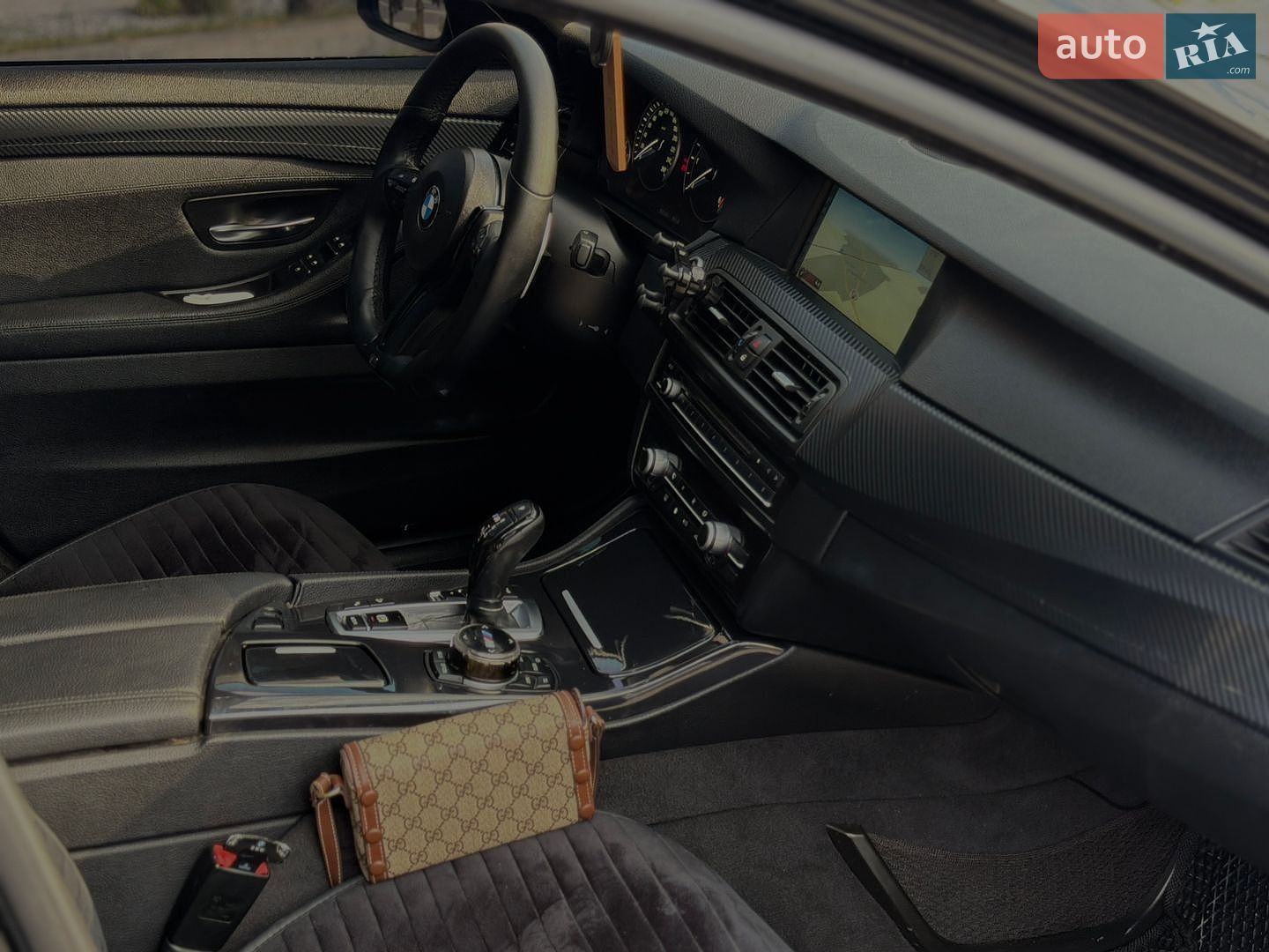 BMW 5 Series 2011 VIN WBAXA11010DW93716 фото оголошення 16 з 24