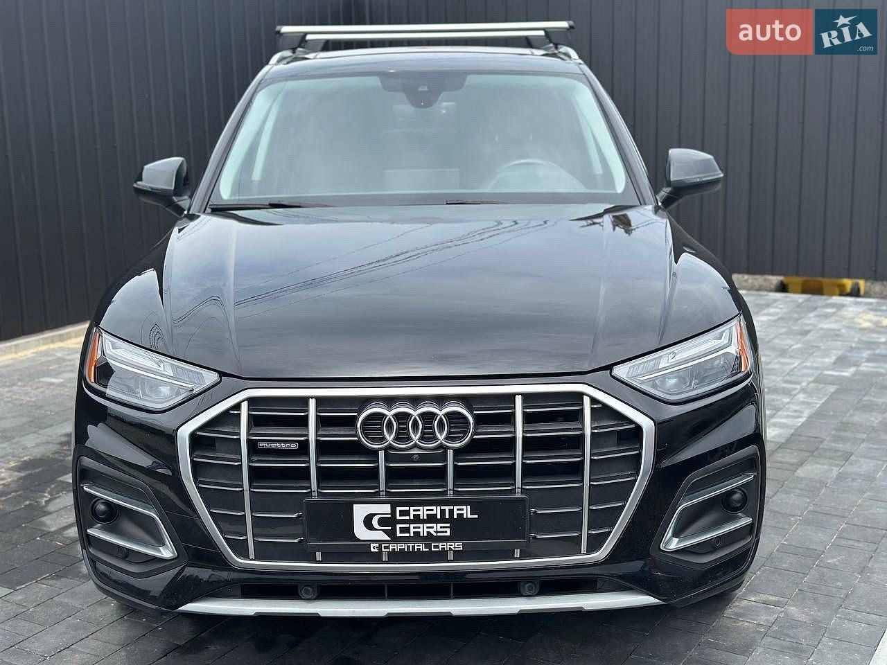 Audi Q5 2021 VIN WA1BAAFY2M2020926 фото оголошення 2 з 25