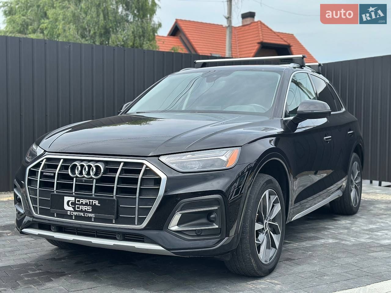 Audi Q5 2021 VIN WA1BAAFY2M2020926 фото оголошення 4 з 25